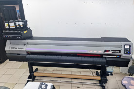 3-я инсталляция в компании "ГИКОМАНИЯ", теперь Mimaki UJV100-1600 Plus