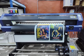 Типография PrintSmile получила в свое распоряжение УФ-принтер ARK-JET UV 1803
