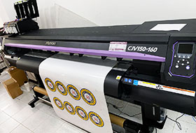 Запуск универсального принтера Mimaki CJV150 в Чеченской Республике