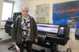Принтер Mimaki JV300 Plus установлен в питерской компании "ТопПлан"