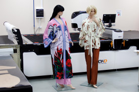 Дизайнерская одежда бренда Abaya Altai украсила демозал "Смарт-Т"