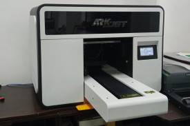 Запуск УФ-принтера ARK-JET UV 2942 в "Типографии 13" из Санкт-Петербурга