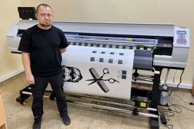 УФ-принтер ARK-JET UV 1802 установлен в РПК "Фабрика вывесок М2"