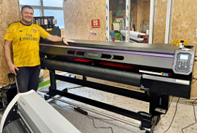 РПК из Новосибирска усиливается топовым УФ-рулонником Mimaki UCJV300