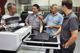 Сотрудники Смарт-Т прошли обучение по обслуживанию принтера TexjetPLUS