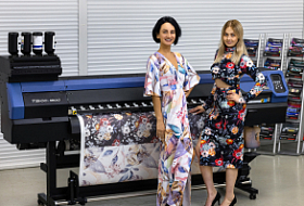Детальный видеообзор принтера Mimaki TS100 из нашего демозала