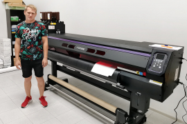 Инсталляция Mimaki UCJV300 на производстве товаров для детского творчества