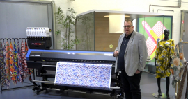 Берт Бенкхаузен представляет гибридный текстильный принтер Tx300P-1800 MkII