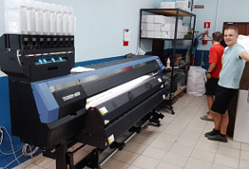 Mimaki TS300 на знаменитом производстве хоккейной экипировки "Луч"