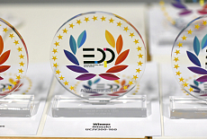 Принтеры UCJV300-160 и 3DUJ-553 берут две награды на FESPA-2018
