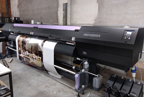 Тверская РПК «Мир полиграфии» обзавелась новым Mimaki SWJ-320EA
