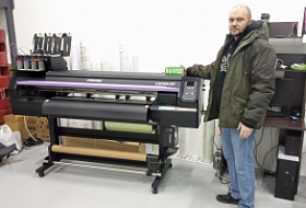 Mimaki CJV150 для печати планов эвакуации на светонакопительной пленке