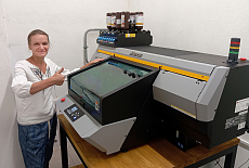 Запуск Mimaki UJF-6042 MkII на производстве новогодних игрушек в Беларуси